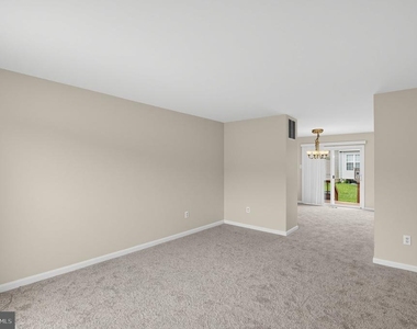 502 Meadowmist Way - Photo Thumbnail 7