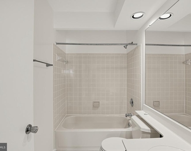 502 Meadowmist Way - Photo Thumbnail 30