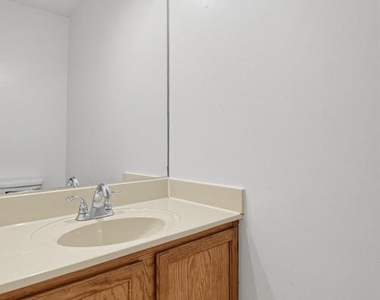 502 Meadowmist Way - Photo Thumbnail 8