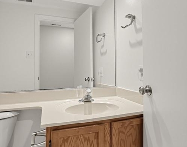 502 Meadowmist Way - Photo Thumbnail 24