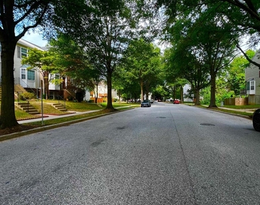 2457 Nantucket Drive - Photo Thumbnail 25