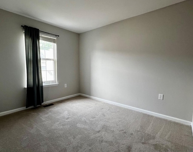 2457 Nantucket Drive - Photo Thumbnail 20
