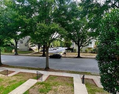 2457 Nantucket Drive - Photo Thumbnail 22