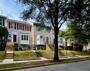 2457 Nantucket Drive - Photo Thumbnail 26