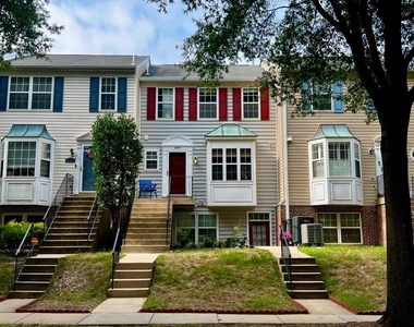 2457 Nantucket Drive - Photo Thumbnail 1