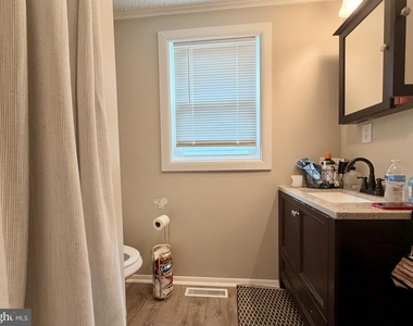 45 Bryan Drive - Photo Thumbnail 8