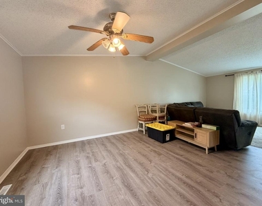 45 Bryan Drive - Photo Thumbnail 2