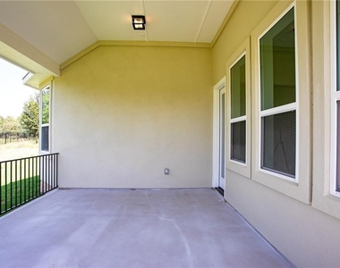 150 Raptor Beak Way - Photo Thumbnail 4