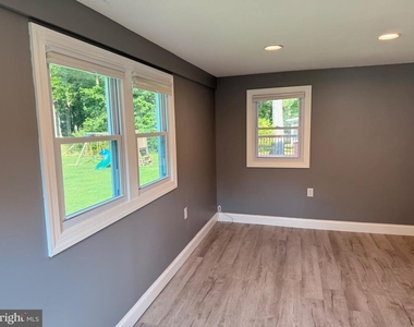 80 Merion Road - Photo Thumbnail 12