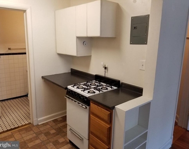 2112 O Street Nw - Photo Thumbnail 2