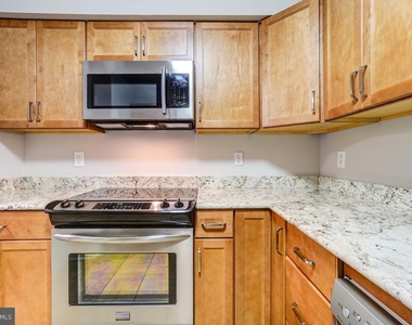 3855 Rodman Street Nw - Photo Thumbnail 10