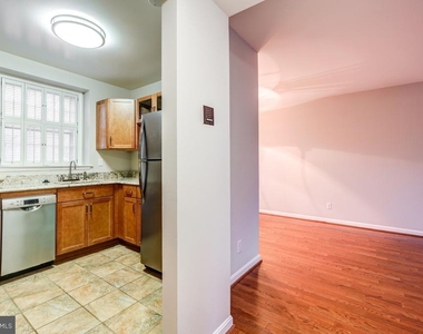 3855 Rodman Street Nw - Photo Thumbnail 4