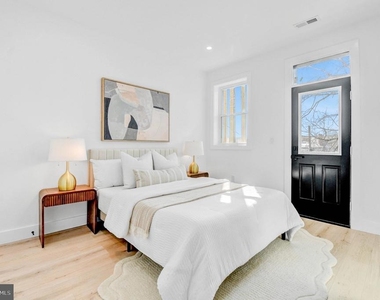 517 Florida Avenue Ne - Photo Thumbnail 18