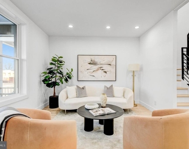 517 Florida Avenue Ne - Photo Thumbnail 7