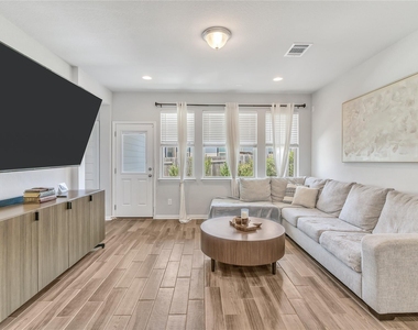 112 Old Stagecoach Rd - Photo Thumbnail 18