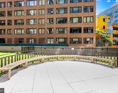 1133 14th Street Nw - Photo Thumbnail 14