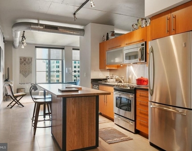 1133 14th Street Nw - Photo Thumbnail 3