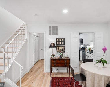3209 Sutton Place Nw - Photo Thumbnail 19