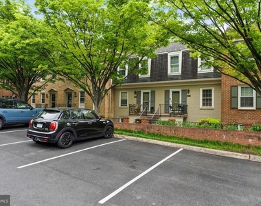 3209 Sutton Place Nw - Photo Thumbnail 33
