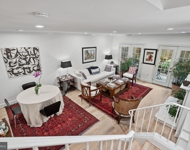 3209 Sutton Place Nw - Photo Thumbnail 6