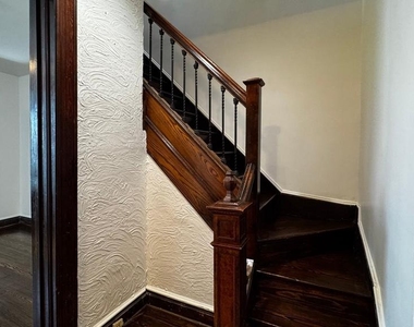 18 16th Street Ne - Photo Thumbnail 11
