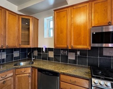 18 16th Street Ne - Photo Thumbnail 15