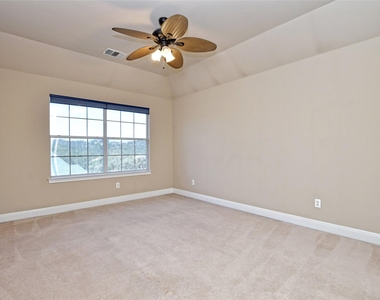 303 Hensley Dr - Photo Thumbnail 22