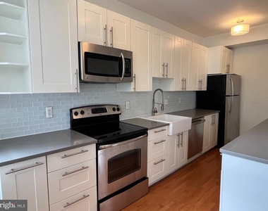 1615 Kenyon Street Nw - Photo Thumbnail 5