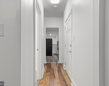 1512 Isherwood Street Ne - Photo Thumbnail 7