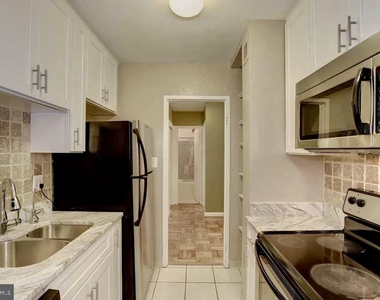 3033 New Mexico Avenue Nw - Photo Thumbnail 2