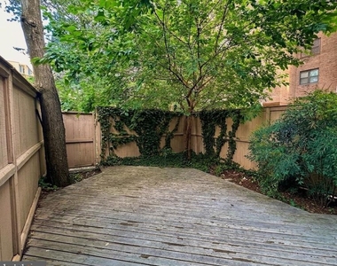 292 M Street Sw - Photo Thumbnail 17