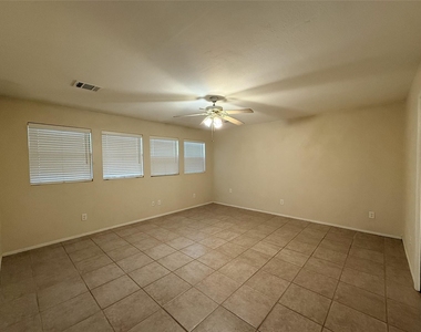 7907 Dunn St - Photo Thumbnail 17