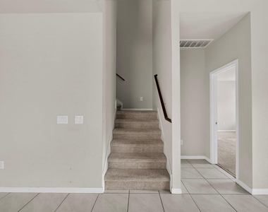 6920 Ranchito Dr - Photo Thumbnail 2