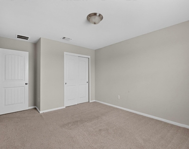 6920 Ranchito Dr - Photo Thumbnail 13