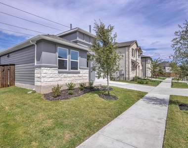 131 Adeline Rd - Photo Thumbnail 2