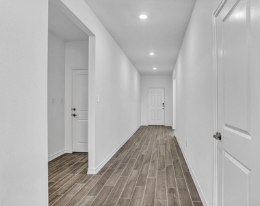 131 Adeline Rd - Photo Thumbnail 12