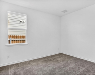 131 Adeline Rd - Photo Thumbnail 11