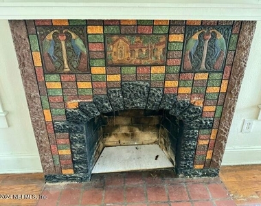 744 West Street - Photo Thumbnail 11
