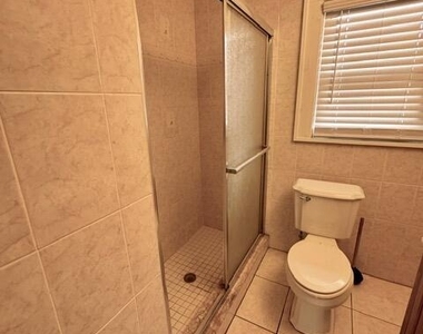 744 West Street - Photo Thumbnail 14
