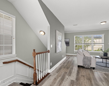 4528r Capital Dome Drive - Photo Thumbnail 9