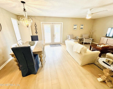 184 Bermuda Court - Photo Thumbnail 7