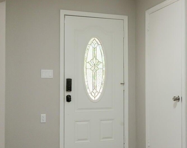 1040 Penman Road - Photo Thumbnail 5