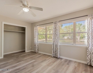 1040 Penman Road - Photo Thumbnail 3
