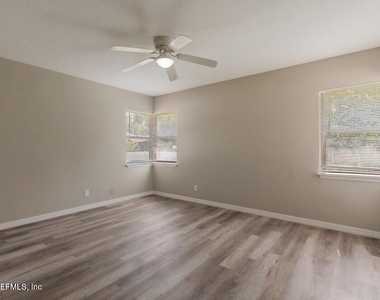 1040 Penman Road - Photo Thumbnail 10