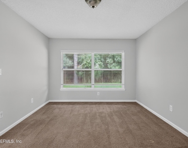 11669 Collins Creek Drive - Photo Thumbnail 12