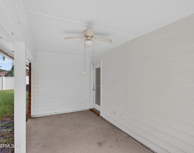 11669 Collins Creek Drive - Photo Thumbnail 34