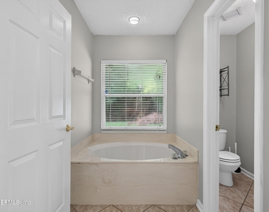 11669 Collins Creek Drive - Photo Thumbnail 25