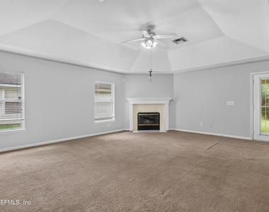 11669 Collins Creek Drive - Photo Thumbnail 9