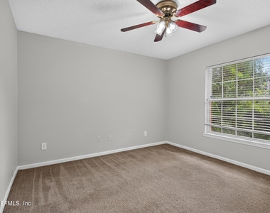 11669 Collins Creek Drive - Photo Thumbnail 26