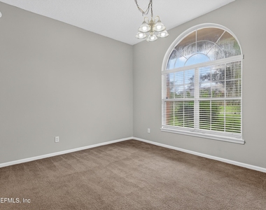 11669 Collins Creek Drive - Photo Thumbnail 6